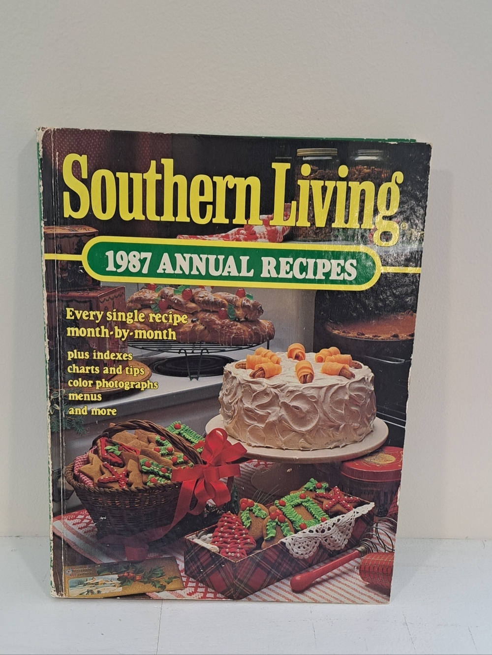 Vtg. 1987 Southern Living Annual Recipes Cookbook Retro Entertaining Family.